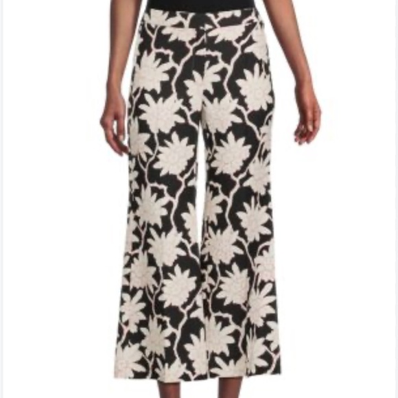 VALENTINO Floral Virgin Wool Silk Flare Pant Cropped Black White Designer 4 NEW - Picture 2 of 15
